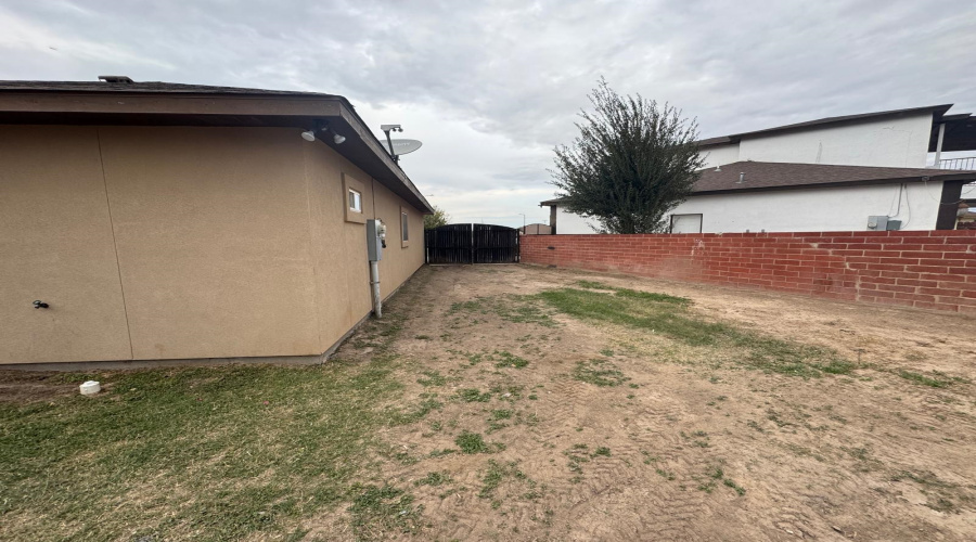 5557 Portugal Lp, laredo, Texas 78046, 3 Bedrooms Bedrooms, 5 Rooms Rooms,2 BathroomsBathrooms,Residential,For Rent,5557 Portugal Lp,20260840