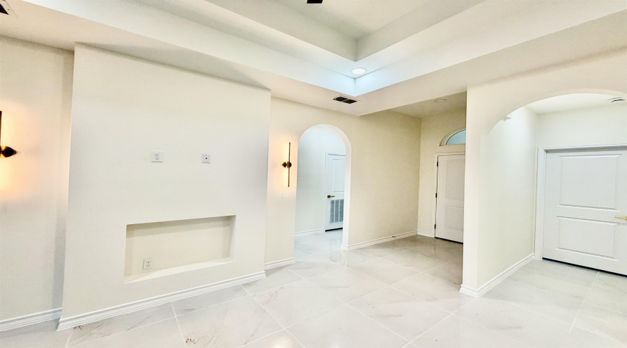 6003 Heather Loop, Laredo, Texas 78043, 3 Bedrooms Bedrooms, 5 Rooms Rooms,2 BathroomsBathrooms,Residential,For Sale,6003 Heather Loop,20260842