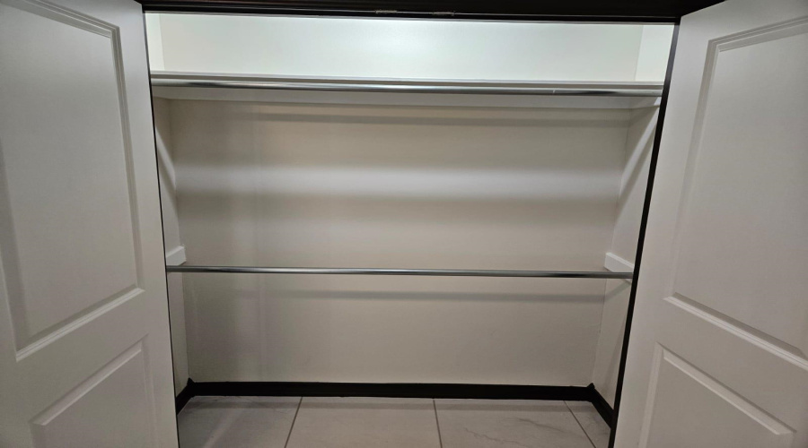 3901 Logan Ave, Laredo, Texas 78041-5012, 3 Bedrooms Bedrooms, 5 Rooms Rooms,2 BathroomsBathrooms,Residential,For Rent,3901 Logan Ave,20260843