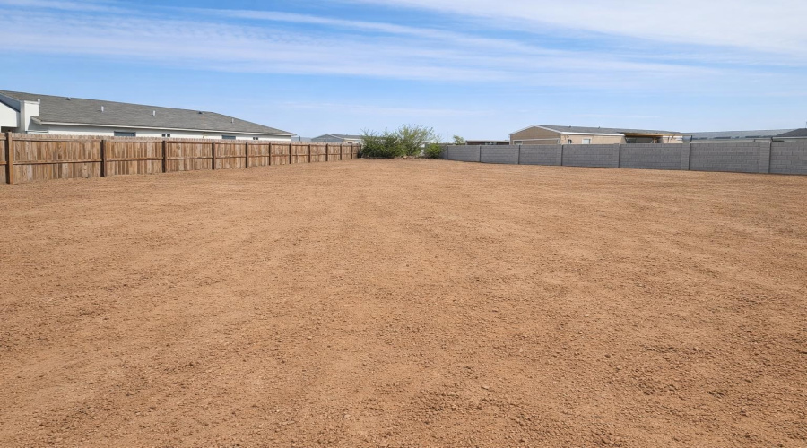 624 Rosemary Ln., Laredo, Texas 78046, 3 Bedrooms Bedrooms, 4 Rooms Rooms,1 BathroomBathrooms,Residential,For Sale,624 Rosemary Ln.,20260858