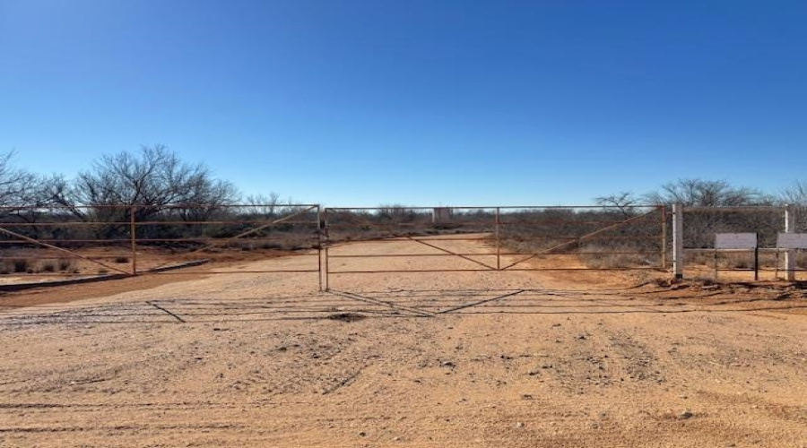 6252B U.S. Hwy 83 North, LAREDO, Texas 78045, ,Land,For Sale,6252B U.S. Hwy 83 North,20260874