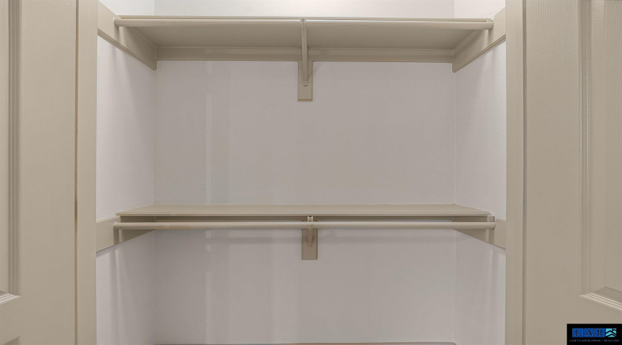 3615 Gregorio Lerma Dr, Laredo, Texas 78046-4073, 3 Bedrooms Bedrooms, 5 Rooms Rooms,2 BathroomsBathrooms,Residential,For Sale,3615 Gregorio Lerma Dr,20255160