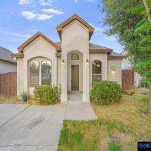 3615 Gregorio Lerma Dr, Laredo, Texas 78046-4073, 3 Bedrooms Bedrooms, 5 Rooms Rooms,2 BathroomsBathrooms,Residential,For Sale,3615 Gregorio Lerma Dr,20255160