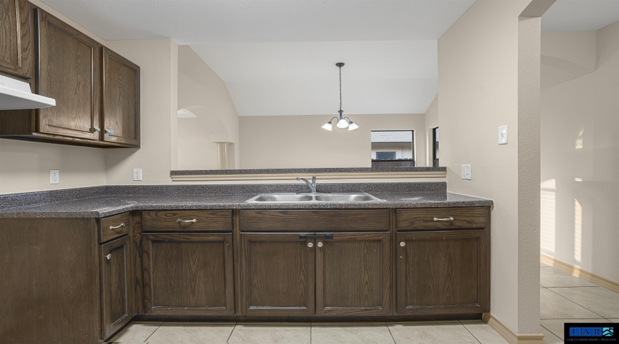 3615 Gregorio Lerma Dr, Laredo, Texas 78046-4073, 3 Bedrooms Bedrooms, 5 Rooms Rooms,2 BathroomsBathrooms,Residential,For Sale,3615 Gregorio Lerma Dr,20255160