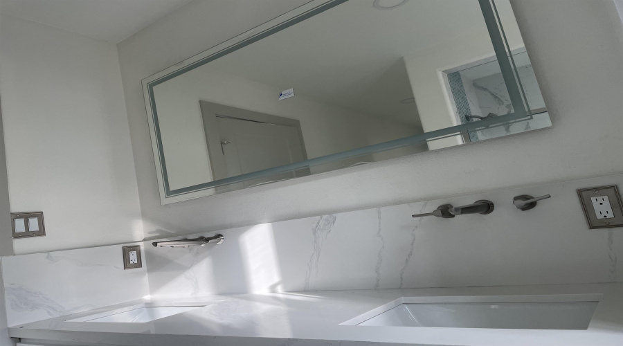 123 Lusitano Dr., Laredo, Texas 78046, 3 Bedrooms Bedrooms, 6 Rooms Rooms,2 BathroomsBathrooms,Residential,For Sale,123 Lusitano Dr.,20260865