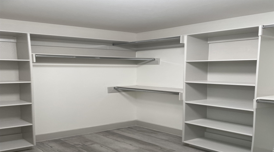 123 Lusitano Dr., Laredo, Texas 78046, 3 Bedrooms Bedrooms, 6 Rooms Rooms,2 BathroomsBathrooms,Residential,For Sale,123 Lusitano Dr.,20260865