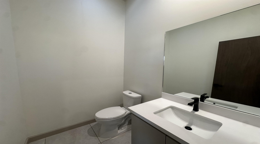 5536 Marble Falls St, Laredo, Texas 78046, 3 Bedrooms Bedrooms, 6 Rooms Rooms,2 BathroomsBathrooms,Residential,For Sale,5536 Marble Falls St,20260866