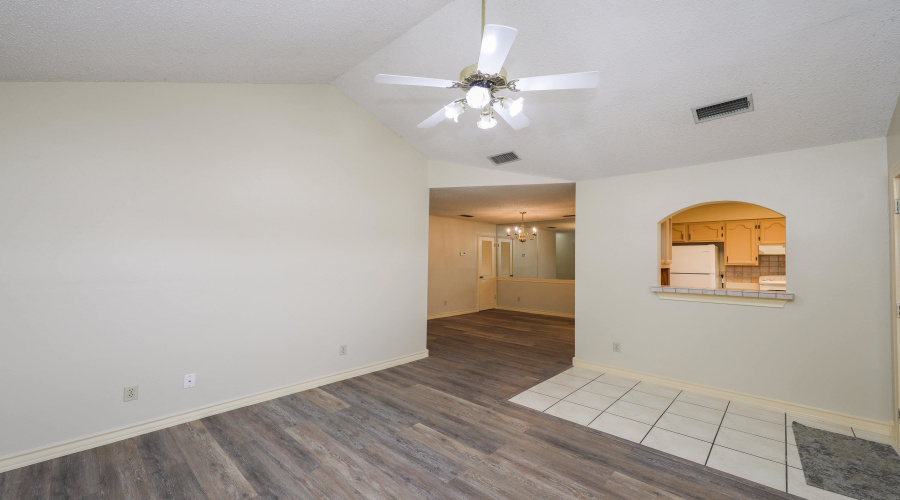 607 Gale St, Laredo, Texas 78041, 3 Bedrooms Bedrooms, 6 Rooms Rooms,2 BathroomsBathrooms,Residential,For Sale,607 Gale St,20260867