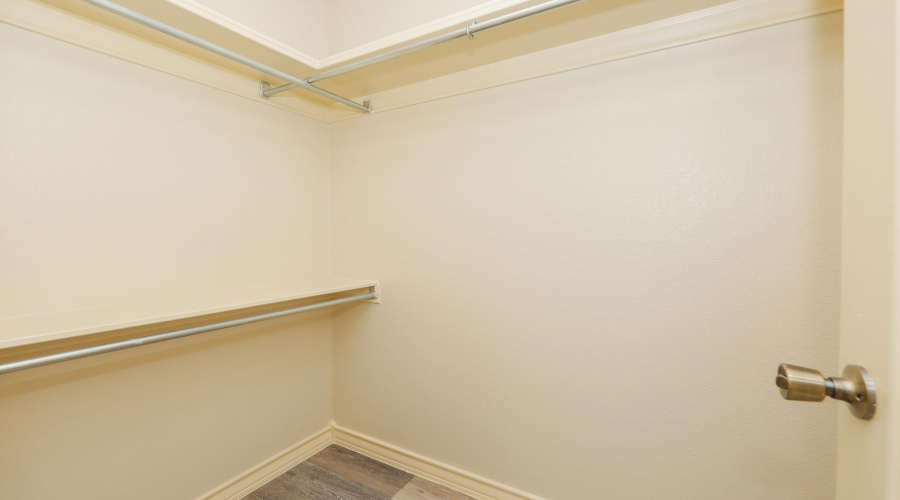 607 Gale St, Laredo, Texas 78041, 3 Bedrooms Bedrooms, 6 Rooms Rooms,2 BathroomsBathrooms,Residential,For Sale,607 Gale St,20260867