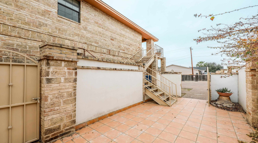 607 Gale St, Laredo, Texas 78041, 3 Bedrooms Bedrooms, 6 Rooms Rooms,2 BathroomsBathrooms,Residential,For Sale,607 Gale St,20260867