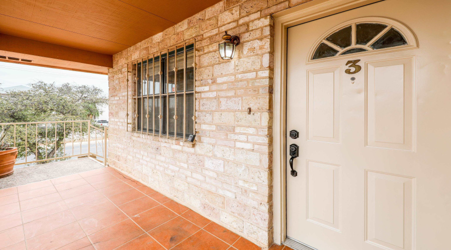 607 Gale St, Laredo, Texas 78041, 3 Bedrooms Bedrooms, 6 Rooms Rooms,2 BathroomsBathrooms,Residential,For Sale,607 Gale St,20260867