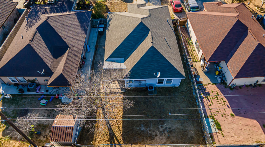 1503 Eisenhower Dr, Laredo, Texas 78046, 3 Bedrooms Bedrooms, 5 Rooms Rooms,2 BathroomsBathrooms,Residential,For Sale,1503 Eisenhower Dr,20260868