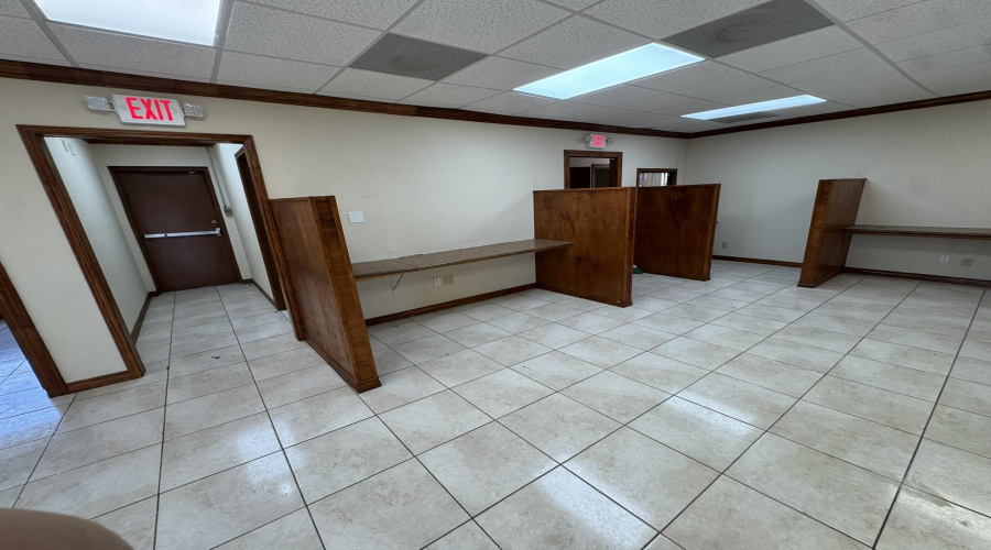 7511 McPherson Dr, Laredo, Texas 78041, 1 Room Rooms,4 BathroomsBathrooms,Commercial retail/office,For Rent,7511 McPherson Dr,20260872