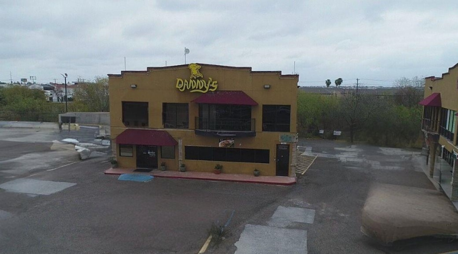 7511 McPherson Dr, Laredo, Texas 78041, 1 Room Rooms,4 BathroomsBathrooms,Commercial retail/office,For Rent,7511 McPherson Dr,20260872