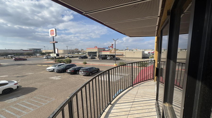 7511 McPherson Dr, Laredo, Texas 78041, 1 Room Rooms,4 BathroomsBathrooms,Commercial retail/office,For Rent,7511 McPherson Dr,20260872