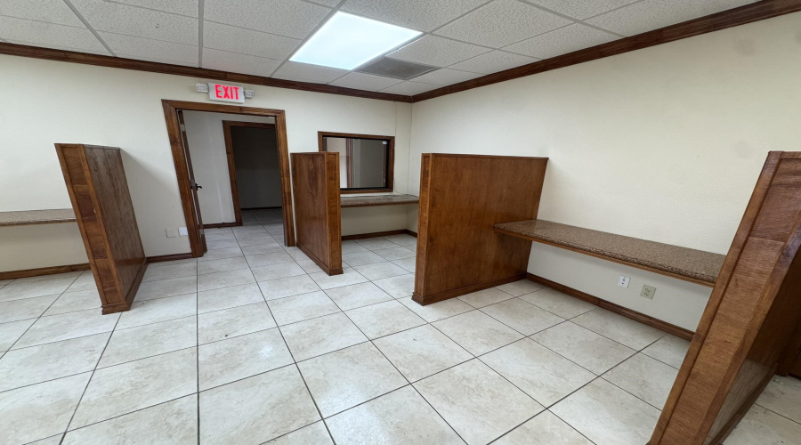 7511 McPherson Dr, Laredo, Texas 78041, 1 Room Rooms,4 BathroomsBathrooms,Commercial retail/office,For Rent,7511 McPherson Dr,20260872