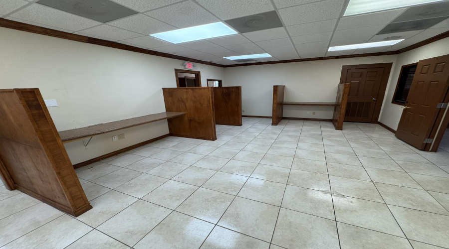 7511 McPherson Dr, Laredo, Texas 78041, 1 Room Rooms,4 BathroomsBathrooms,Commercial retail/office,For Rent,7511 McPherson Dr,20260872