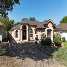8908 Southern Oaks Lp, Laredo, Texas 78045, 3 Bedrooms Bedrooms, 6 Rooms Rooms,2 BathroomsBathrooms,Residential,For Sale,8908 Southern Oaks Lp,20260873