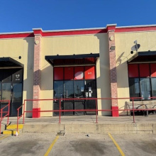 3210 Jaime Zapata Memorial Hwy, Laredo, Texas 78043, 6 Rooms Rooms,1 BathroomBathrooms,Commercial retail/office,For Rent,3210 Jaime Zapata Memorial Hwy,20260887