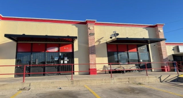 3210 Jaime Zapata Memorial Hwy, Laredo, Texas 78043, 6 Rooms Rooms,1 BathroomBathrooms,Commercial retail/office,For Rent,3210 Jaime Zapata Memorial Hwy,20260888