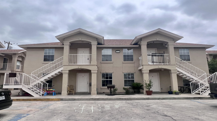 507 Shiloh Dr, Laredo, Texas 78045, 2 Bedrooms Bedrooms, 4 Rooms Rooms,1 BathroomBathrooms,Residential,For Rent,507 Shiloh Dr,20260877