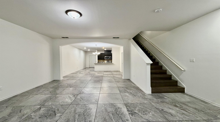 218 Welland Dr., Laredo, Texas 78045, 3 Bedrooms Bedrooms, 5 Rooms Rooms,2 BathroomsBathrooms,Residential,For Rent,218 Welland Dr.,20260879