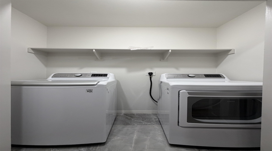 218 Welland Dr., Laredo, Texas 78045, 3 Bedrooms Bedrooms, 5 Rooms Rooms,2 BathroomsBathrooms,Residential,For Rent,218 Welland Dr.,20260879