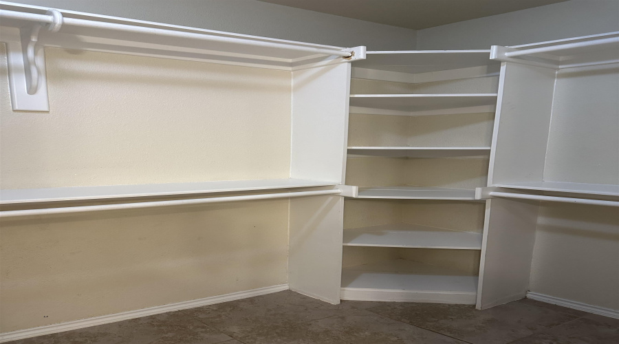 4011 Aidin St, LAREDO, Texas 78045, 3 Bedrooms Bedrooms, 6 Rooms Rooms,2 BathroomsBathrooms,Residential,For Rent,4011 Aidin St,20260881