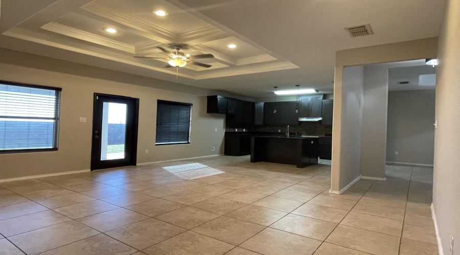 4011 Aidin St, LAREDO, Texas 78045, 3 Bedrooms Bedrooms, 6 Rooms Rooms,2 BathroomsBathrooms,Residential,For Rent,4011 Aidin St,20260881