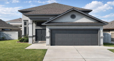 330 Altozano Dr, Laredo, Texas 78045, 4 Bedrooms Bedrooms, 7 Rooms Rooms,2 BathroomsBathrooms,Residential,For Sale,330 Altozano Dr,20260882 330 Altozano Dr, Laredo, Texas 78045, 4 Bedrooms Bedrooms, 7 Rooms Rooms,2 BathroomsBathrooms,Residential,For Sale,330 Altozano Dr,20260882