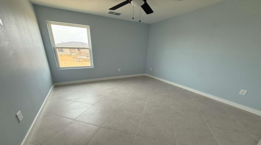 5012 Rio Seco St., Laredo, Texas 78046, 3 Bedrooms Bedrooms, 5 Rooms Rooms,2 BathroomsBathrooms,Residential,For Sale,5012 Rio Seco St.,20260883