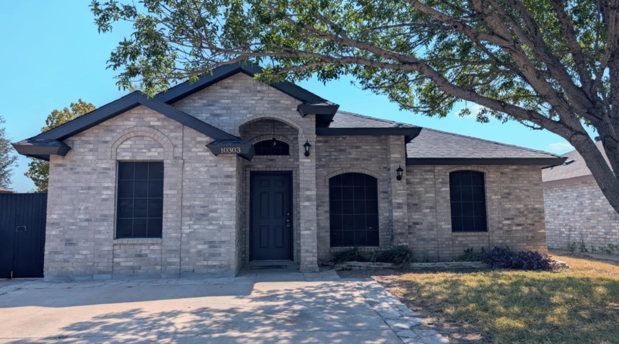 10303 Dasher Dr, Laredo, Texas 78045, 3 Bedrooms Bedrooms, 1 Room Rooms,2 BathroomsBathrooms,Residential,For Rent,10303 Dasher Dr,20260890