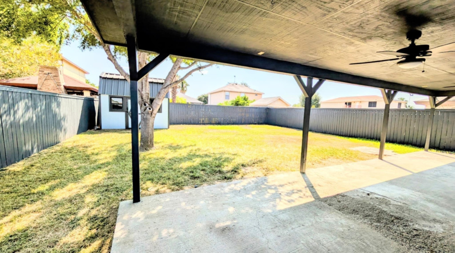 10303 Dasher Dr, Laredo, Texas 78045, 3 Bedrooms Bedrooms, 1 Room Rooms,2 BathroomsBathrooms,Residential,For Rent,10303 Dasher Dr,20260890