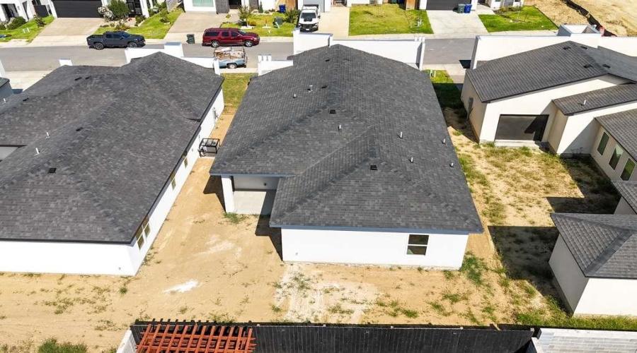 1723 Cordova Dr., Laredo, Texas 78046, 3 Bedrooms Bedrooms, 5 Rooms Rooms,2 BathroomsBathrooms,Residential,For Sale,1723 Cordova Dr.,20260898