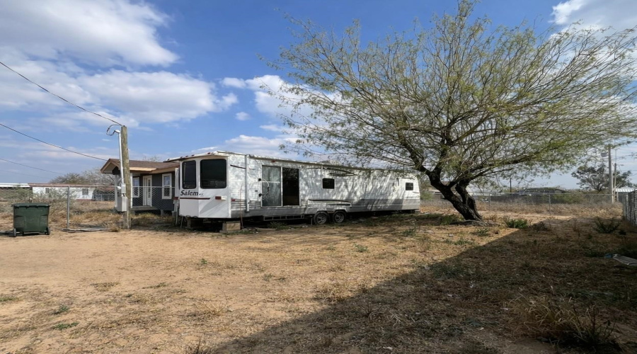 1502 Col. Antonio Zapata Avenue, Zapata, Texas 78076, ,Land,For Sale,1502 Col. Antonio Zapata Avenue,20260914