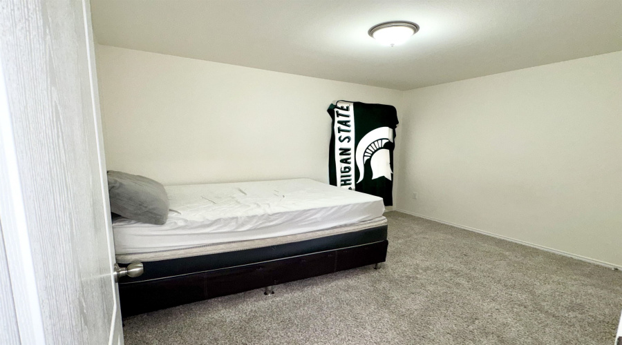 3701 Jaime Martin, Laredo, Texas 78046, 3 Bedrooms Bedrooms, 6 Rooms Rooms,2 BathroomsBathrooms,Residential,For Sale,3701 Jaime Martin,20260909