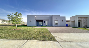 1605 Tulum Dr., Laredo, Texas 78046, 3 Bedrooms Bedrooms, 6 Rooms Rooms,2 BathroomsBathrooms,Residential,For Rent,1605 Tulum Dr.,20260910 1605 Tulum Dr., Laredo, Texas 78046, 3 Bedrooms Bedrooms, 6 Rooms Rooms,2 BathroomsBathrooms,Residential,For Rent,1605 Tulum Dr.,20260910