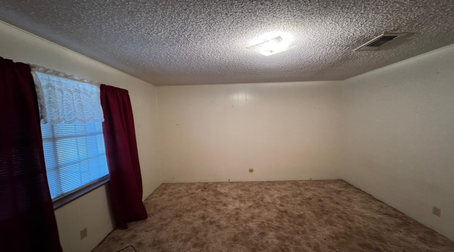 703 W Viggo St, Hebbronville, Texas 78361-4125, 4 Bedrooms Bedrooms, 9 Rooms Rooms,3 BathroomsBathrooms,Residential,For Sale,703 W Viggo St,20260913