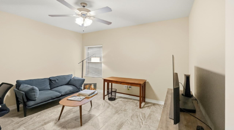 621 Montera Dr., Laredo, Texas 78045, 3 Bedrooms Bedrooms, 5 Rooms Rooms,2 BathroomsBathrooms,Residential,For Sale,621 Montera Dr.,20260918