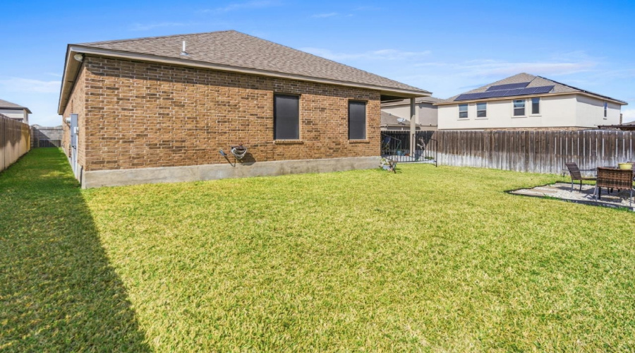 621 Montera Dr., Laredo, Texas 78045, 3 Bedrooms Bedrooms, 5 Rooms Rooms,2 BathroomsBathrooms,Residential,For Sale,621 Montera Dr.,20260918