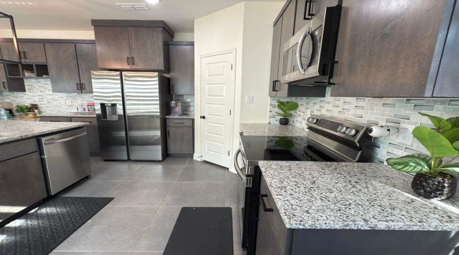 713 Journey Loop, LAREDO, Texas 78045, 3 Bedrooms Bedrooms, 5 Rooms Rooms,2 BathroomsBathrooms,Residential,For Rent,713 Journey Loop,20260921