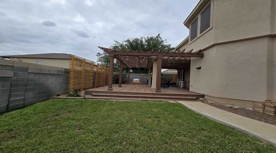 123 Veracruz Dr., Laredo, Texas 78045-6646, 4 Bedrooms Bedrooms, 8 Rooms Rooms,3 BathroomsBathrooms,Residential,For Rent,123 Veracruz Dr.,20253605