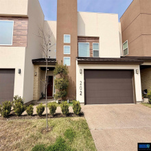 9653 McPherson Rd, Laredo, Texas 78045, 3 Bedrooms Bedrooms, 6 Rooms Rooms,2 BathroomsBathrooms,Residential,For Rent,9653 McPherson Rd,20260925