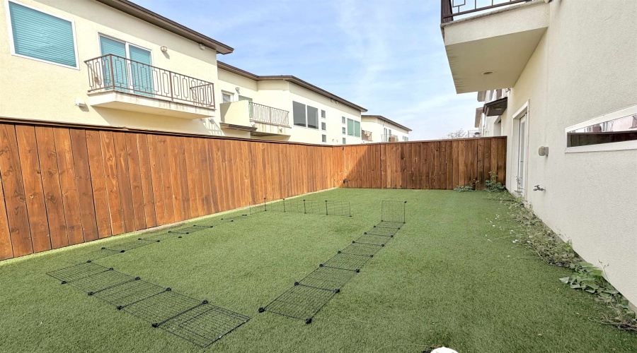 9653 McPherson Dr, Laredo, Texas 78045, 3 Bedrooms Bedrooms, 6 Rooms Rooms,2 BathroomsBathrooms,Residential,For Rent,9653 McPherson Dr,20260925