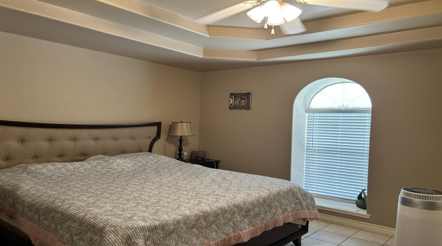 1000 Ranchway Dr, Laredo, Texas 78045, 3 Bedrooms Bedrooms, 4 Rooms Rooms,3 BathroomsBathrooms,Residential,For Sale,1000 Ranchway Dr,20254631