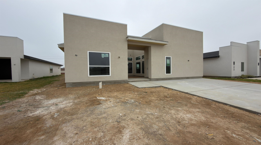 2408 Durazno Ct., LAREDO, Texas 78046, 3 Bedrooms Bedrooms, 5 Rooms Rooms,2 BathroomsBathrooms,Residential,For Sale,2408 Durazno Ct.,20260930