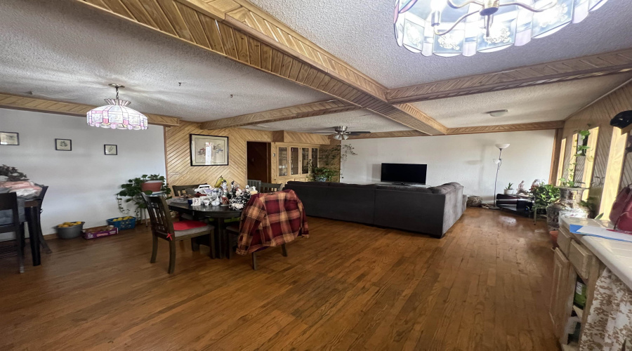 310 W Frost St, Laredo, Texas 78040-2124, 2 Bedrooms Bedrooms, 4 Rooms Rooms,1 BathroomBathrooms,Residential,For Sale,310 W Frost St,20260931