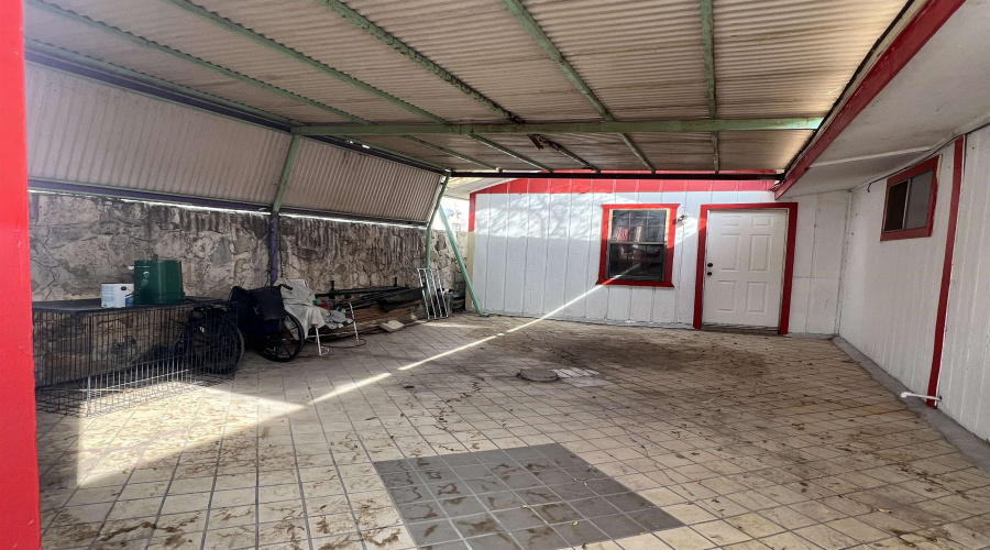 310 W Frost St, Laredo, Texas 78040-2124, 2 Bedrooms Bedrooms, 4 Rooms Rooms,1 BathroomBathrooms,Residential,For Sale,310 W Frost St,20260931