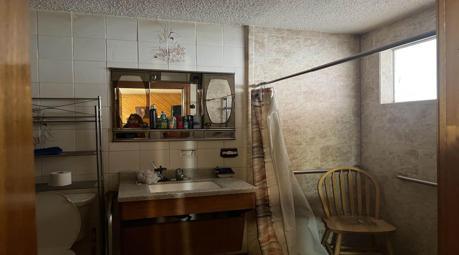 310 W Frost St, Laredo, Texas 78040-2124, 2 Bedrooms Bedrooms, 4 Rooms Rooms,1 BathroomBathrooms,Residential,For Sale,310 W Frost St,20260931