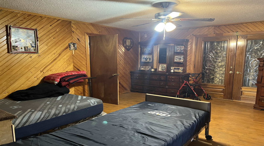 310 W Frost St, Laredo, Texas 78040-2124, 2 Bedrooms Bedrooms, 4 Rooms Rooms,1 BathroomBathrooms,Residential,For Sale,310 W Frost St,20260931